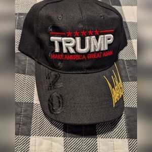 Trump 2020 hat